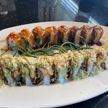 Oriental Bistro - Mexican Bubble Roll in the front, BMW Roll in the back - Asian Fusion Near Me - Lawrence, Kansas