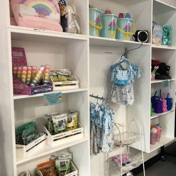 Local Creamery Plano - Merch - Ice Cream & Frozen Yogurt Near Me - Plano, Texas Local Creamery Plano - Merch - Ice Cream & Frozen Yogurt Near Me - Plano, Texas