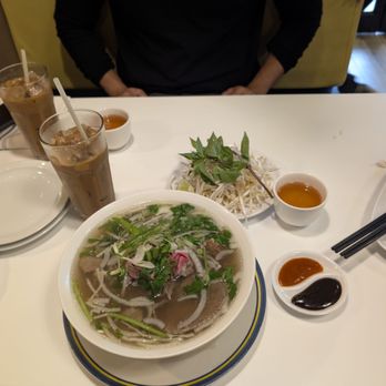 Pho Ngoc Yen II - P1 pho dac biet - Vietnamese Near Me - Etobicoke, Ontario Pho Ngoc Yen II - P1 pho dac biet - Vietnamese Near Me - Etobicoke, Ontario