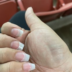 Q Nails Griesbach