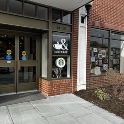 Barnes & Noble - Outside hours