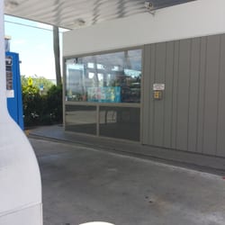 Coconut Creek Mobil - I always need gas...what gives lol