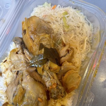 Oriental Mart - 14.99 adobo, pancit plate, rice ( times are tough) - Filipino Near Me - Seattle, Washington