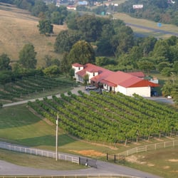 Corey Ippolito Winery & Wedding Venue