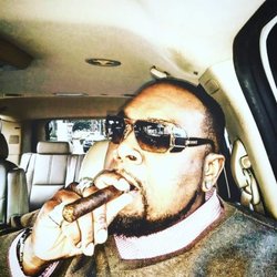 Hot Waxx Music Store - The CEO