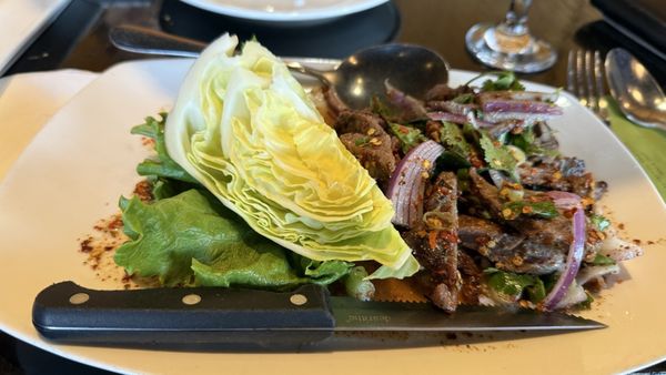 Bai Tong Thai Restaurant by null