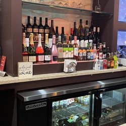 Tha Cafe Lounge - Beer & wine