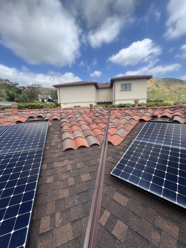 Slide of Quiroz And Sons Roofing