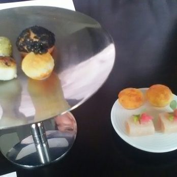 Alo Restaurant - Pre-appetizers - Bars Near Me - Toronto, Ontario