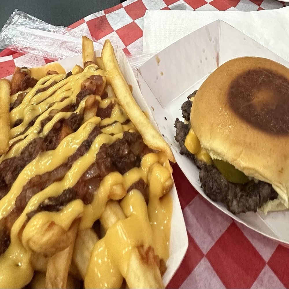 Smack Burger - Chili cheese fries and smack burger - Juice Bars & Smoothies Near Me - Brooklyn, New York Smack Burger - Chili cheese fries and smack burger - Juice Bars & Smoothies Near Me - Brooklyn, New York