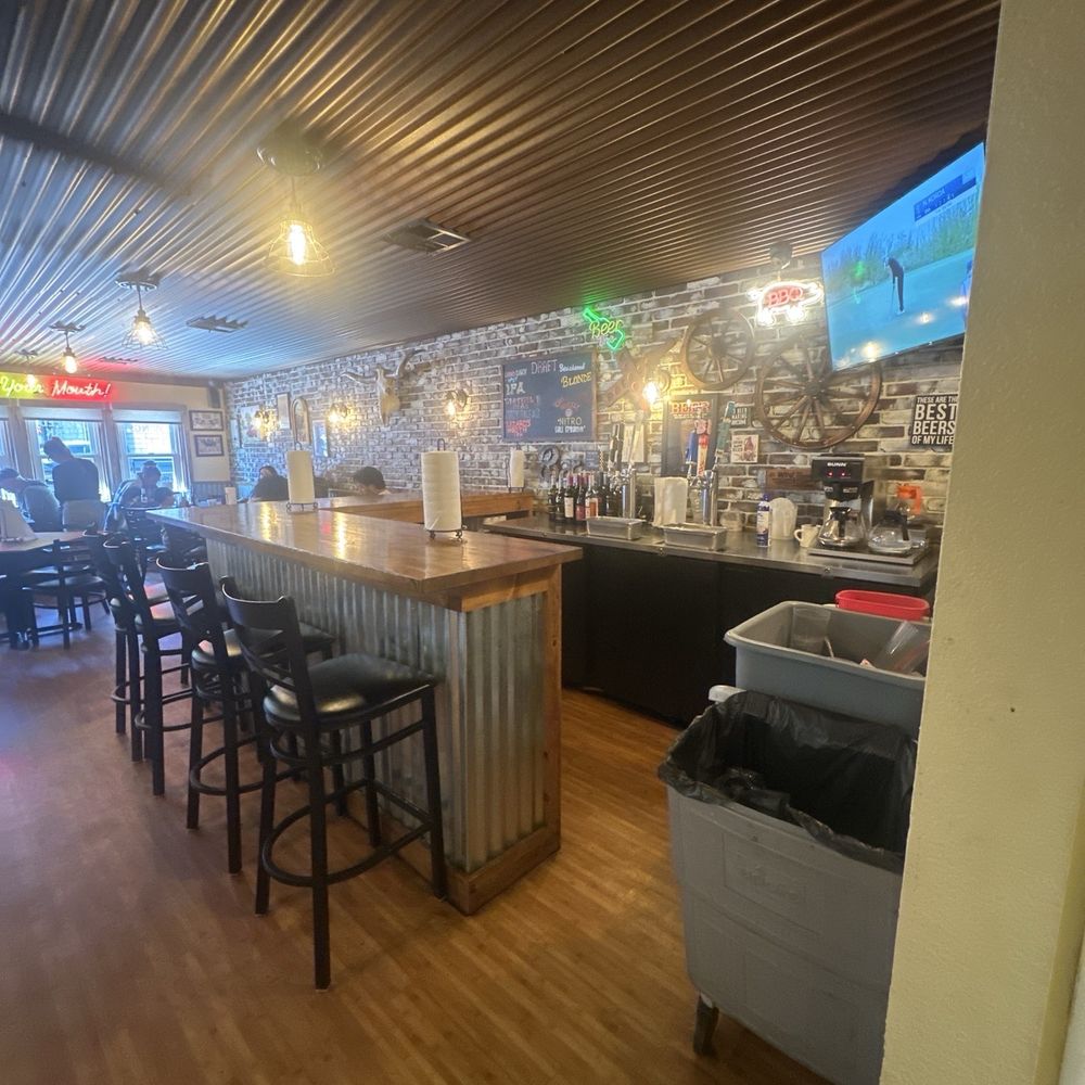 Jasper's Barbeque - Bar - Barbeque Near Me - Big Bear Lake, California Jasper's Barbeque - Bar - Barbeque Near Me - Big Bear Lake, California