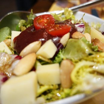 El Pasaje Tapas - excellent salad - Tapas Bars Near Me - Seville, SE