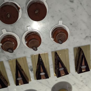 Maison Alyzée - Bakeries Near Me - Burlingame, California