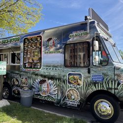 El Tapatio Taco Truck - Taco Truck