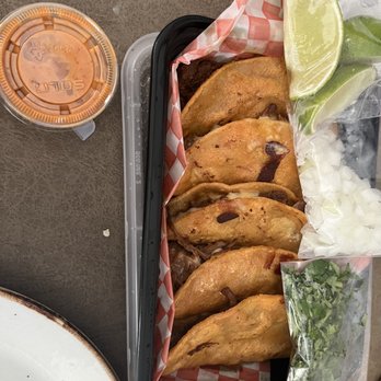 Comal Y Canela - Mexican Near Me - North York, Ontario Comal Y Canela - Mexican Near Me - North York, Ontario