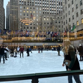 Rockefeller Center - Shopping Centers Near Me - New York, New York Rockefeller Center - Shopping Centers Near Me - New York, New York
