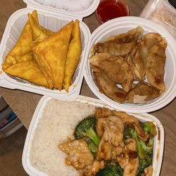 Ruby Kitchen - Crab Rangoon, Fried Dumpling, Chicken & Broccoli