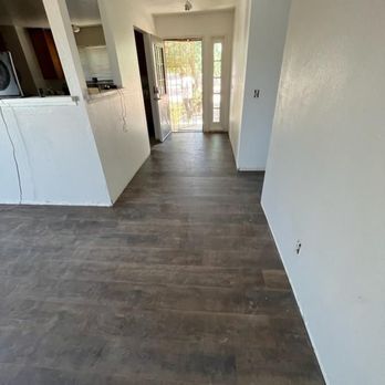 Supreme Handyman Service - Waterproof laminate hard wood floors - Handyman Near Me