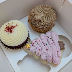 Lulu's Sweets Boutique - Cupcakes, cookies
