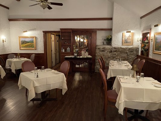 Baci Ristorante & Heart of Oak Pub by null