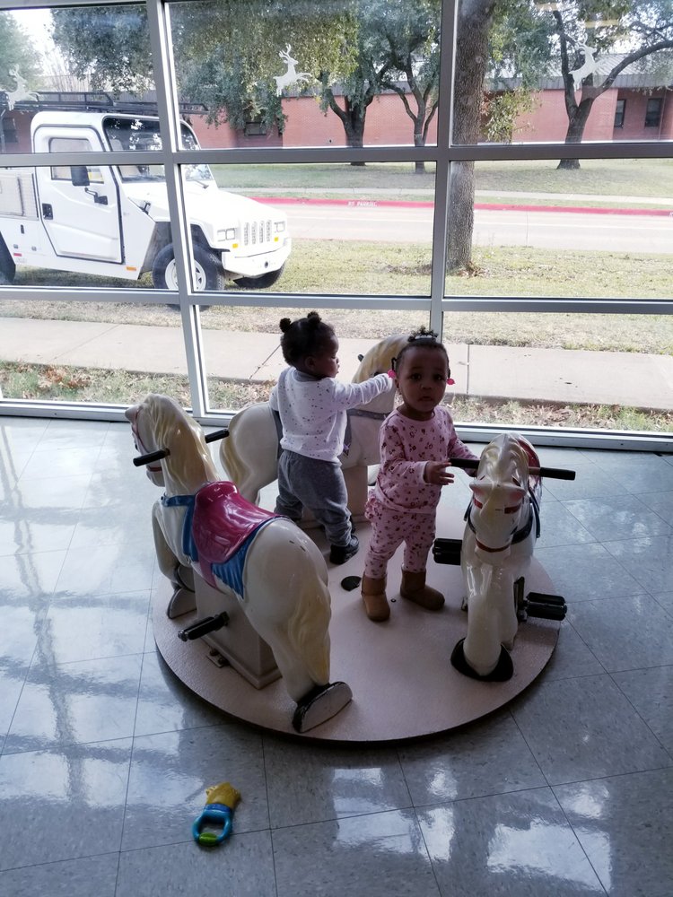 Carousel Academy - childcare center in Dallas, TX