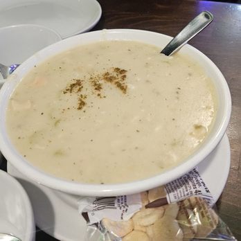 Barbara's Fishtrap - Clam chowder - Seafood Near Me - Half Moon Bay, California Barbara's Fishtrap - Clam chowder - Seafood Near Me - Half Moon Bay, California