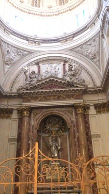 Valencia Cathedral by null