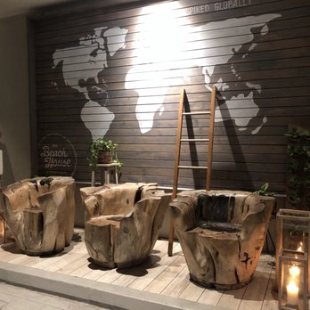 Marriott Grand Cayman - Cool driftwood seating by entrance - Resorts Near Me - Salinas, California