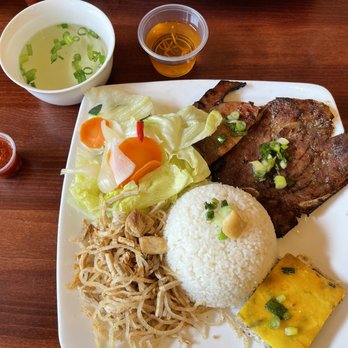 Pho 90 Degree - Rice plate with pork chop, egg cake and shredded pork - Vietnamese Near Me - San Jose, California Pho 90 Degree - Rice plate with pork chop, egg cake and shredded pork - Vietnamese Near Me - San Jose, California
