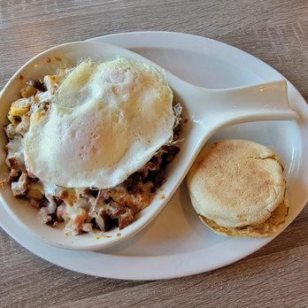 Le Peep Breakfast & Lunch - Meatl lovers skillet - Breakfast & Brunch Near Me - Mount Prospect, Illinois