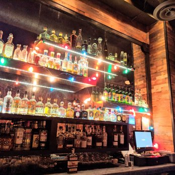 Bakersfield Penn Ave - Cocktail Bars Near Me - Pittsburgh, Pennsylvania