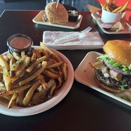 Blueberry Burger Blueberry Burger