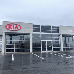 Diehl Kia of Massillon - Storefront