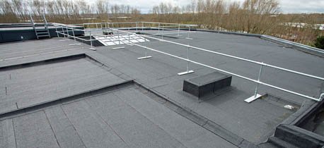 Slide of Silvestre Roofing