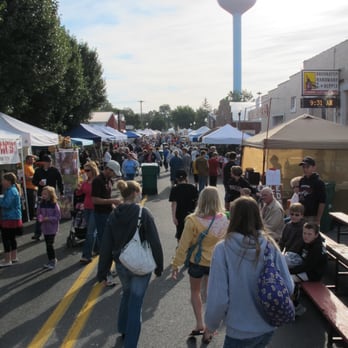 Brookston Apple Popcorn Festival - Looking East on Third Street pretty early in the day. - Festivals Near Me - Brookston, Indiana Brookston Apple Popcorn Festival - Looking East on Third Street pretty early in the day. - Festivals Near Me - Brookston, Indiana