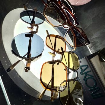 Anthony Aiden Opticians - Akoni - Optometrists Near Me - New York, New York