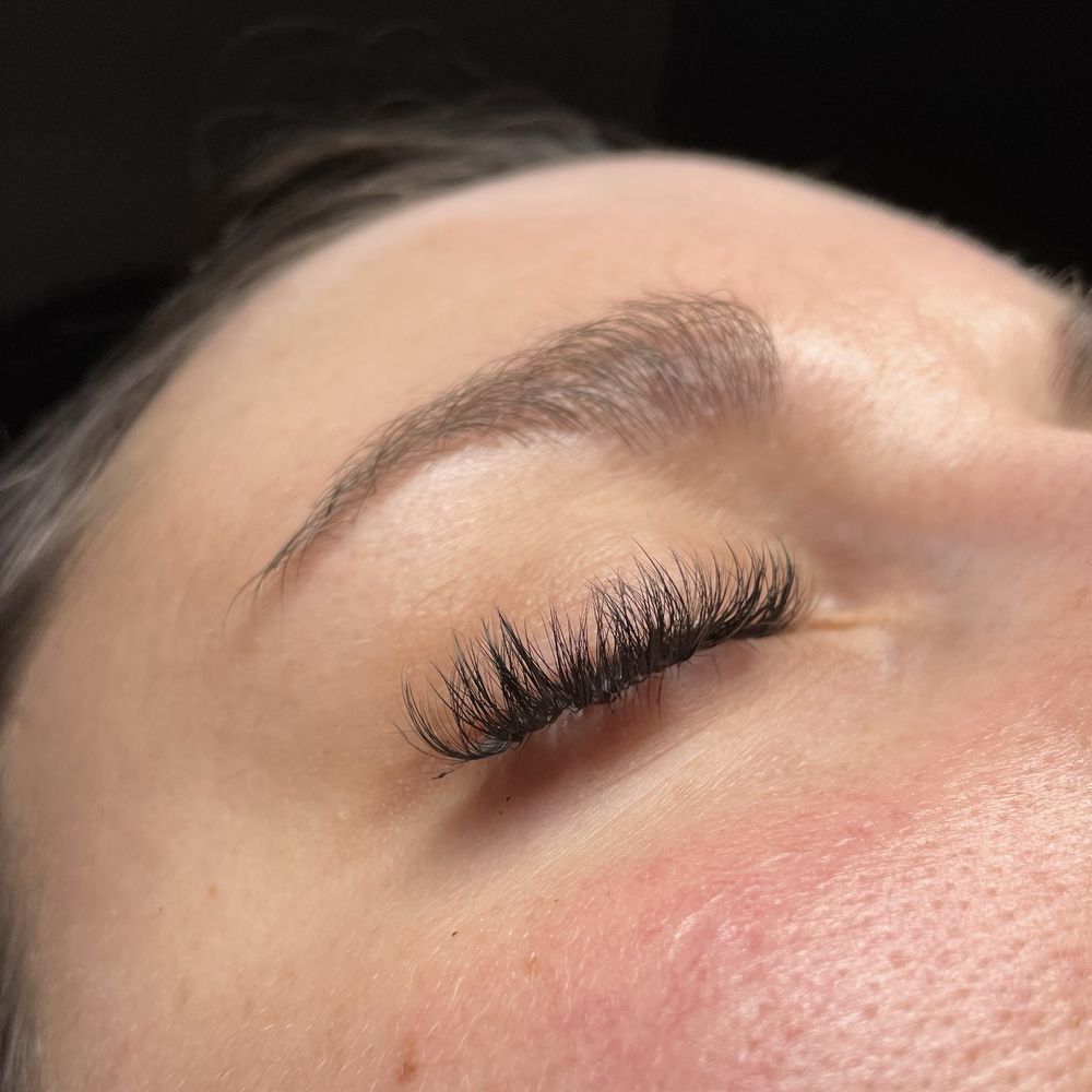 Lux Beauty Lounge - Lashes by Camryn - Eyelash Service Near Me - Auburn, California