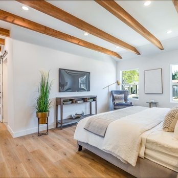 PandaPawer Living - Primary bedroom - Home Staging Near Me