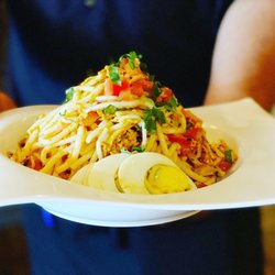Top Burmese - Nangyi Thoke. Chicken Noodle Salad.
#vegan #noproof #winebar #cocktails #burmese #healthy #nwportland #powell #popularrestaur