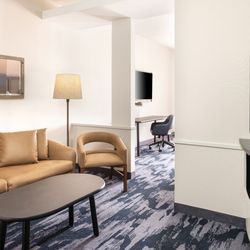 Fairfield by Marriott Inn & Suites Buffalo Airport
