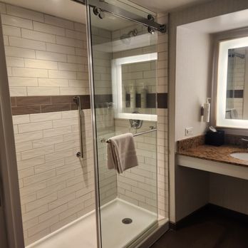 Embassy Suites by Hilton Tysons Corner - Hotels Near Me - Vienna, Virginia Embassy Suites by Hilton Tysons Corner - Hotels Near Me - Vienna, Virginia