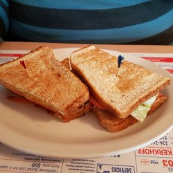Richie's Family Restaurant - BLT.