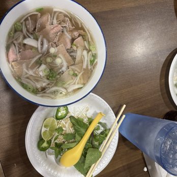 Retro Vietnam Restaurant - Pho Combo TWO Meat with beef and brisket - Vietnamese Near Me - Brandon, Mississippi Retro Vietnam Restaurant - Pho Combo TWO Meat with beef and brisket - Vietnamese Near Me - Brandon, Mississippi