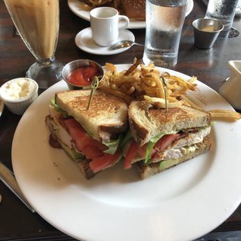 Parc - Country Chicken Club - French Near Me - Philadelphia, Pennsylvania