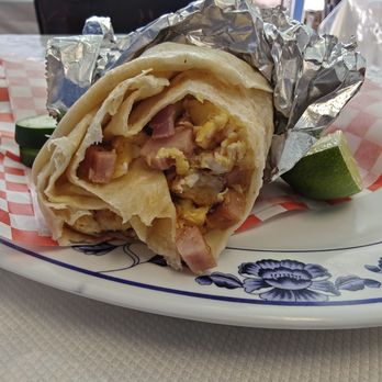 Cielito Lindo - Ham and Egg burrito - Mexican Near Me - San Francisco, California