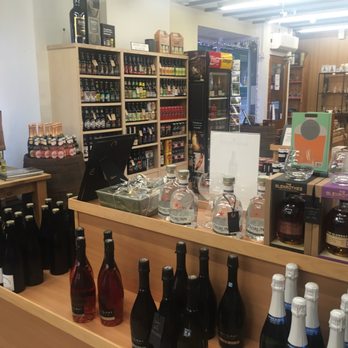 Robertsons of Pitlochry - Grocery Near Me - Pitlochry, PKN Robertsons of Pitlochry - Grocery Near Me - Pitlochry, PKN