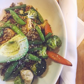True Food Kitchen - Teriyaki quinoa bowl w/ chicken - New American Near Me - Denver, Colorado True Food Kitchen - Teriyaki quinoa bowl w/ chicken - New American Near Me - Denver, Colorado