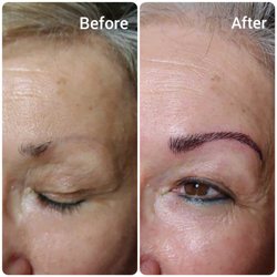 Endless Beauty by Peggy - Microblading on eyebrows.