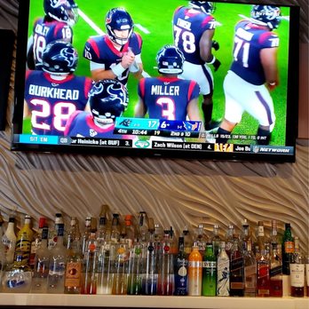 Julio's Pizza - View from the bar - Pizza Near Me - Artesia, California Julio's Pizza - View from the bar - Pizza Near Me - Artesia, California