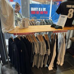 Roam Clothing